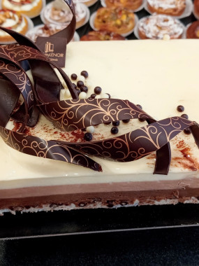 3 CHOCOLATS