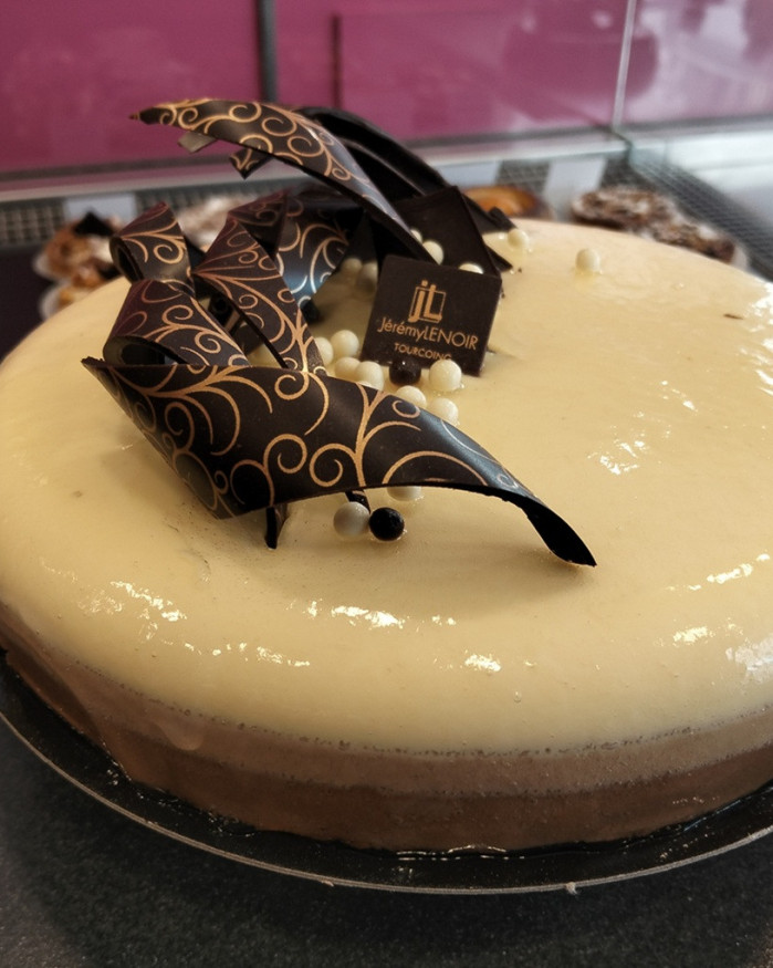 3 CHOCOLATS taille 2 (6/8 parts)